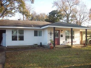 2907 Avenue M, Nederland, TX 77627