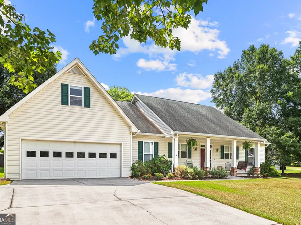 265 Lake Cir, Fayetteville, GA 30215