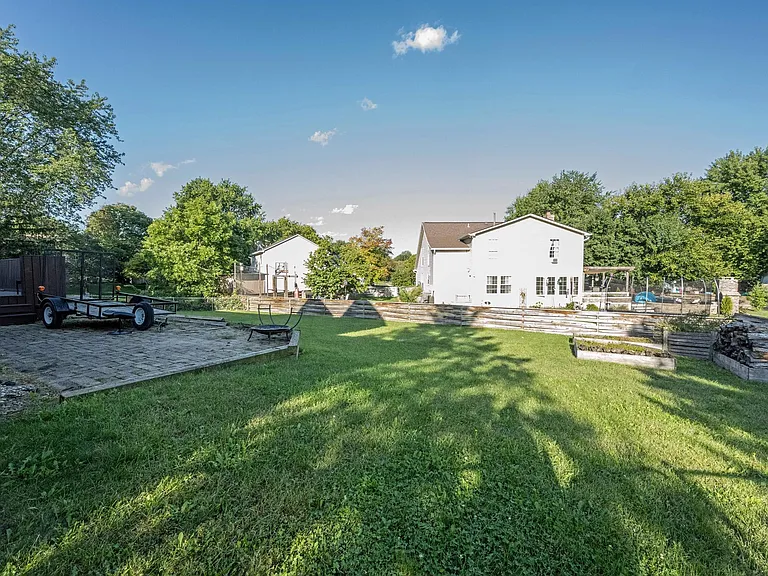11704 Cameron Dr — Photo 30