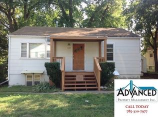 1209 Claflin Rd, Manhattan, KS 66502