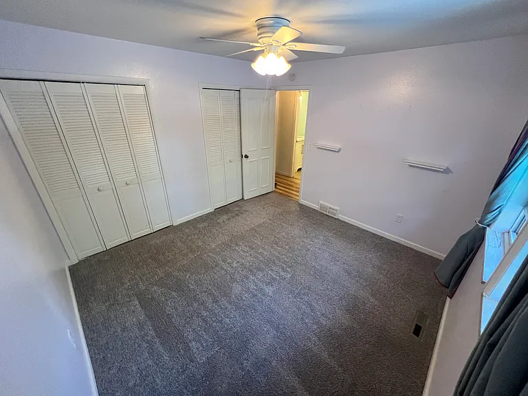 Secondary Bedroom Unfurnished