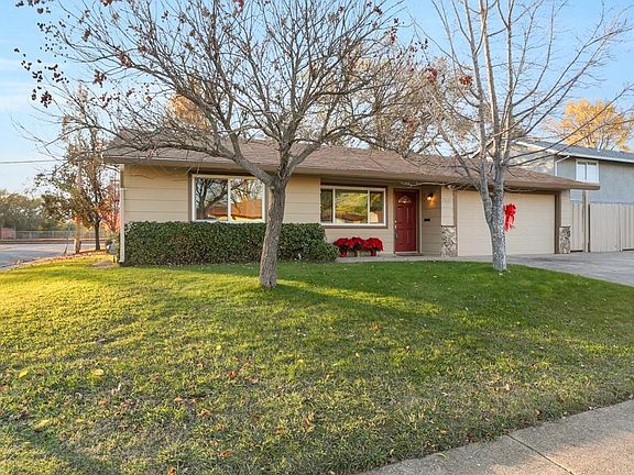 2nd image of 7901 Alma Mesa Way