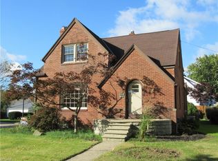 652 S Firestone Blvd, Akron, OH 44301