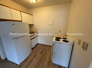 1121 Macarthur Rd #4, Madison, WI 53714