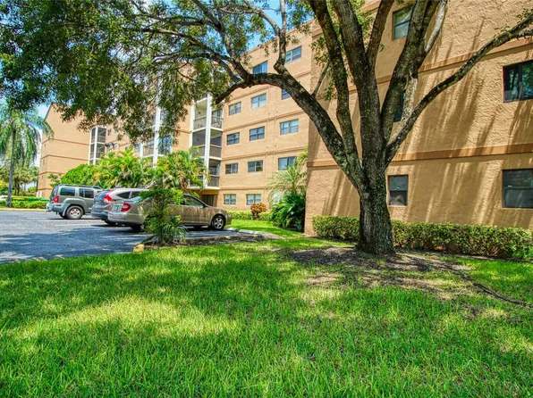 701 NW 19th Street #112, Fort Lauderdale, FL 33311