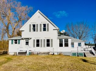 15 Bayview Rd, Penobscot, ME 04476