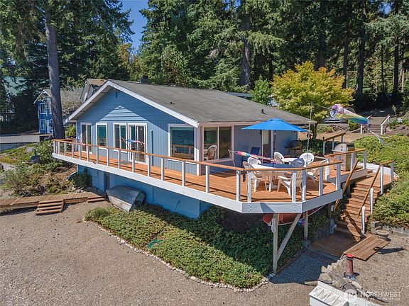 2nd image of 3960 E Mason Lake Drive W