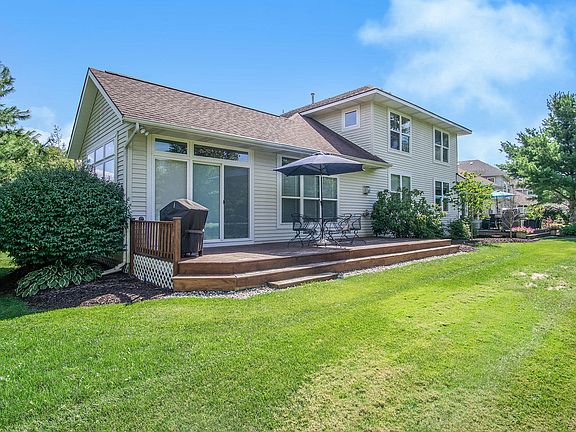 4th image of 3378 Clearbrook Grn