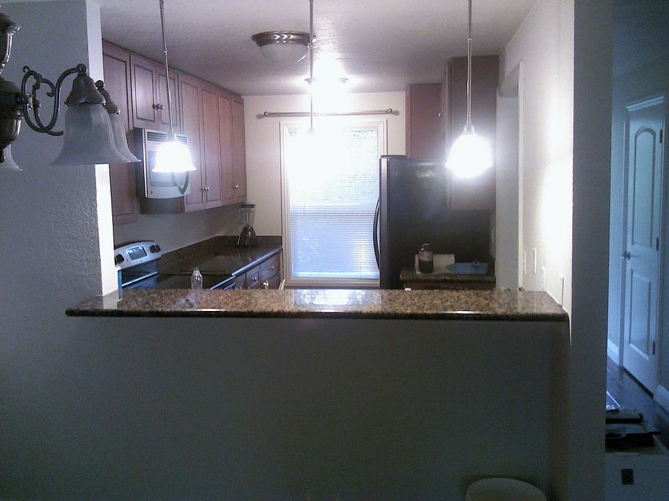 2nd image of 1415 W Casino Rd #D-245