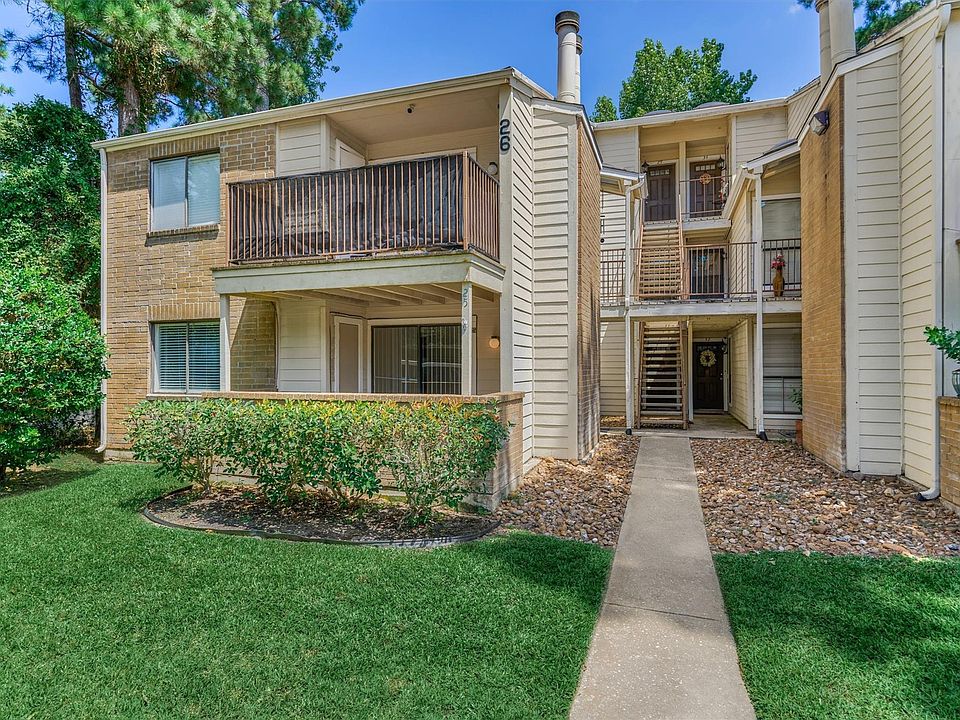 1st image of 3500 Tangle Brush Dr APT 25