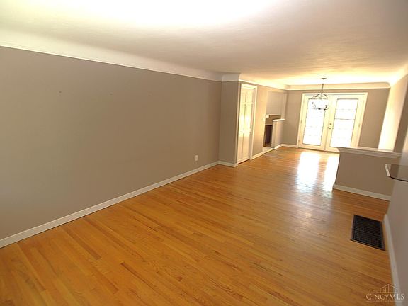 4th image of 3723 Matson Ave