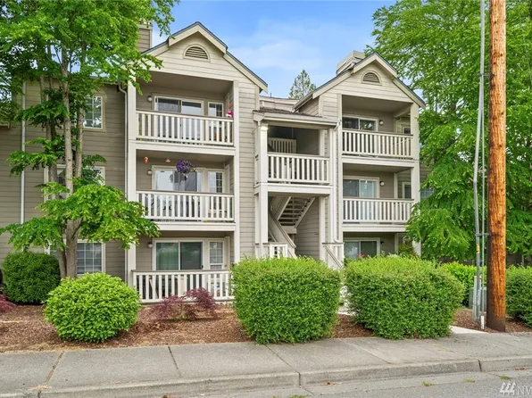 215 100th St SW APT A105, Everett, WA 98204