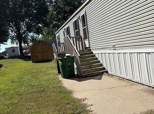 131 Miss Ellie Cir, Belton, MO 64012