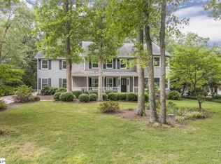310 Chenoweth Dr, Simpsonville, SC 29681