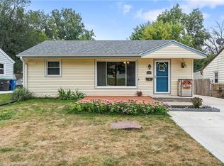 3249 Dubuque Ave, Des Moines, IA 50317
