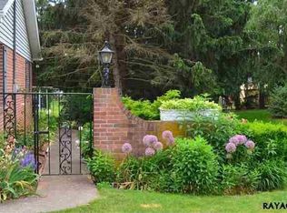 185 Rhonda Dr, York, PA 17408