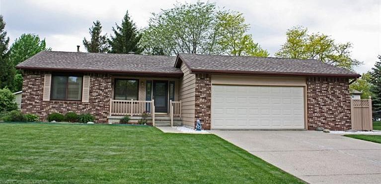 1st image of 2477 Lost Creek Dr