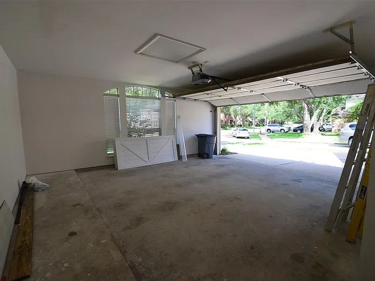 13802 Rosebranch Ct — Photo 17