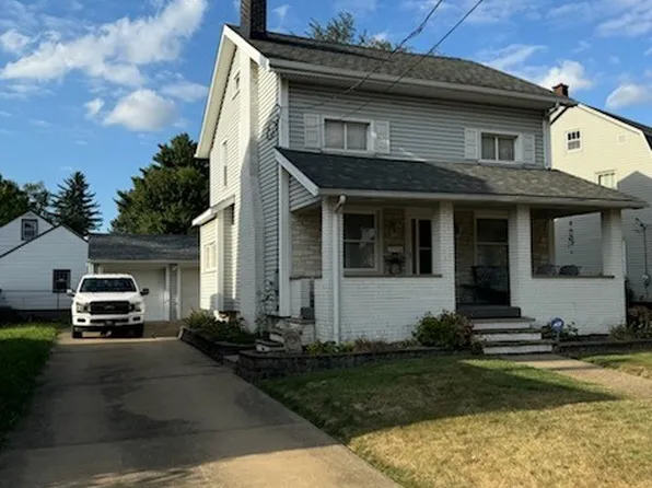 3825 Mahoning Rd NE, Canton, OH 44705