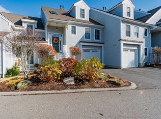 60 Robbins Rd APT 8, Plymouth, MA 02360