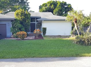 8059 Buttonwood Cir, Tamarac, FL 33321
