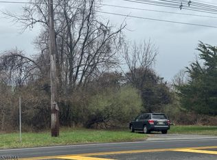 102-104 Cokesbury Rd, Lebanon, NJ 08833