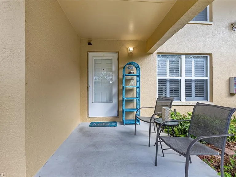1190 Yesica Ann Cir #B-101 — Photo 5