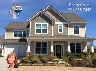 1823 Shadow Lawn Ct, Fort Mill, SC 29715