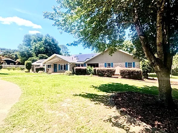 110 Eagle Ct, Crestview, FL 32539