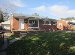 22427 Karam Ct, Warren, MI 48091