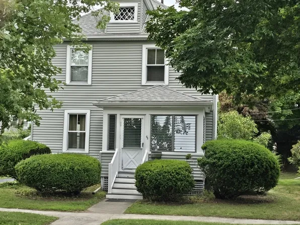 48 Lexington Ave, Haverhill, MA 01835