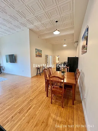 113 N Lancey St Photo 1