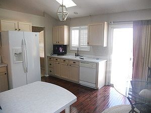5th image of 12232 White Oak Dr