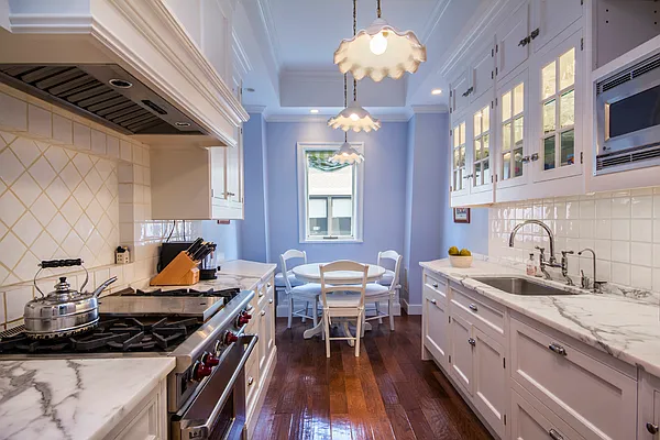 Rented by Brown Harris Stevens | media 27