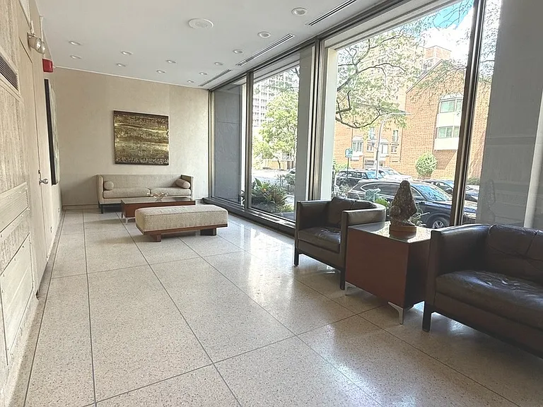 1355 N Sandburg Ter #1801D — Photo 20