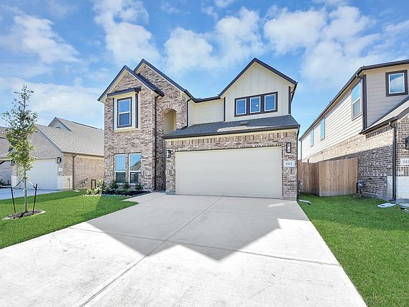 3rd image of 11111 Tulip Ridge Trl