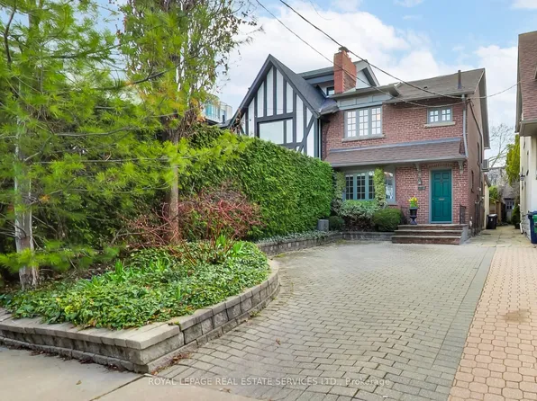 738 Huron St, Toronto, ON M4V 2W3