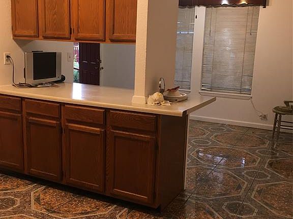 4th image of 4760 Elm Leaf Dr