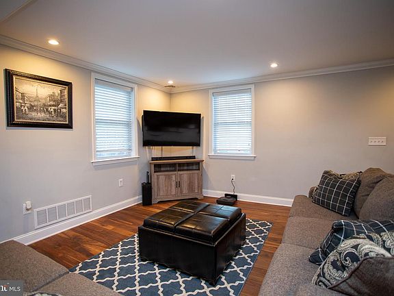 5th image of 111 Ivy Rock Ln