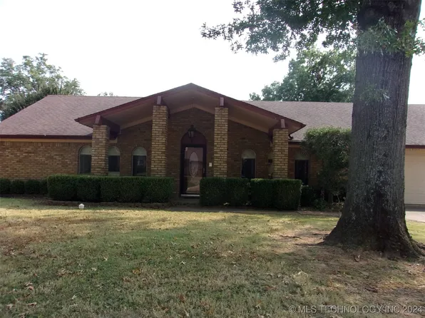 2715 Kingston St, Muskogee, OK 74403