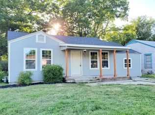 2712 Vogt St, Fort Worth, TX 76105