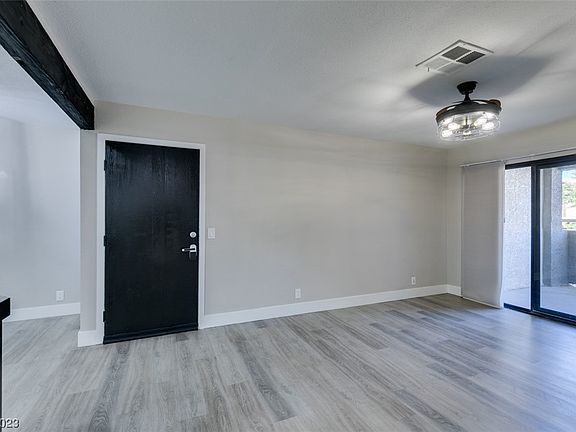 2nd image of 3151 Soaring Gulls Dr Unit 1121