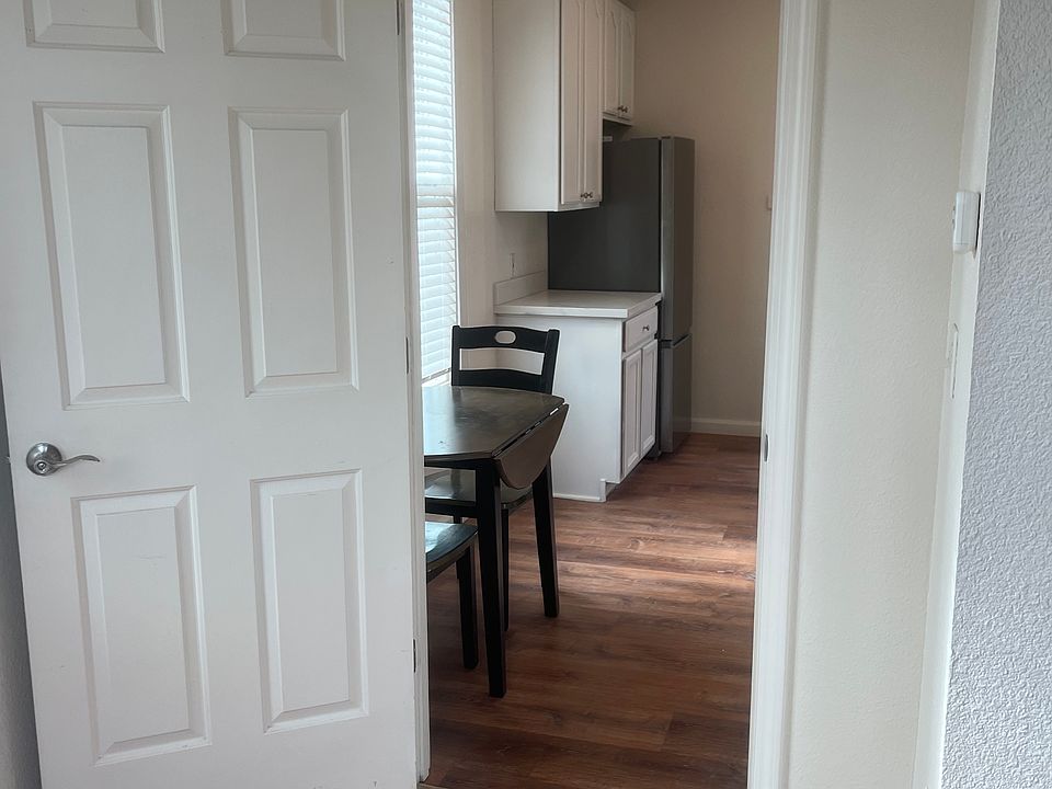 1st image of 148 West St APT C