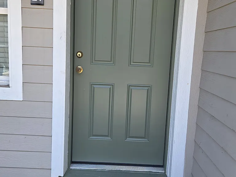 915 Ariana Apartment Community — Photo 28