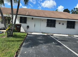 5214 W 24th Way #18-D, Hialeah, FL 33016