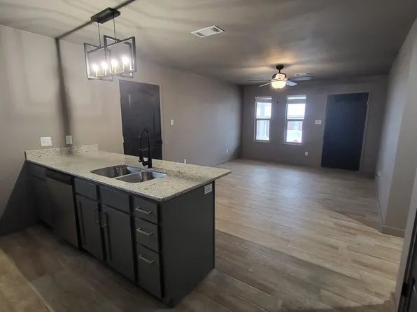Lick Estates, 1407 N Albert Pike Ave #1423-A, Fort Smith, AR 72904