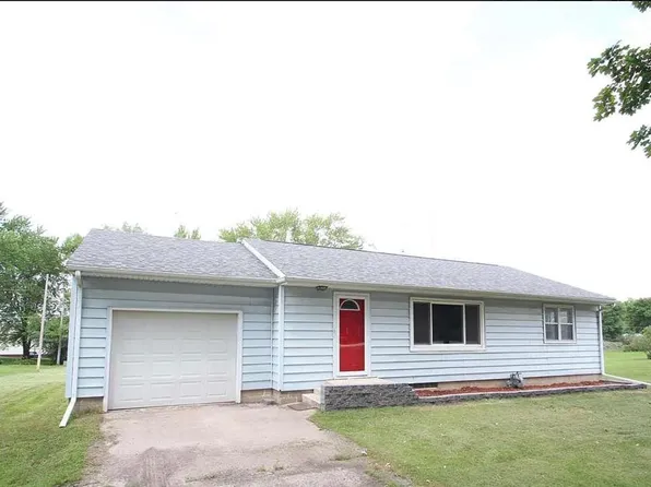 16332 245th St, Mason City, IA 50401