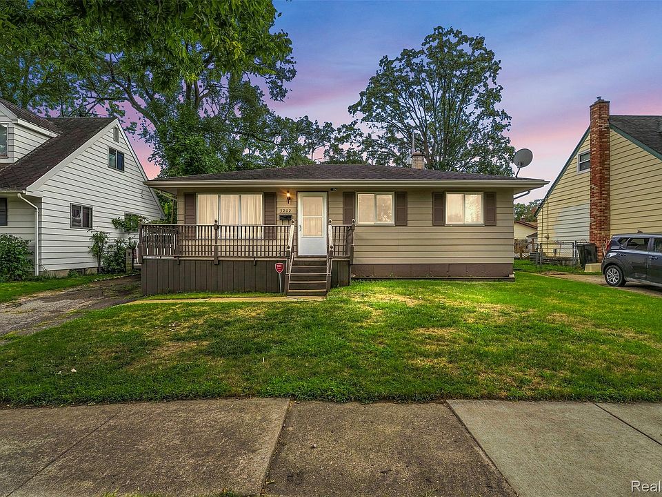 1st image of 3202 McClure Ave