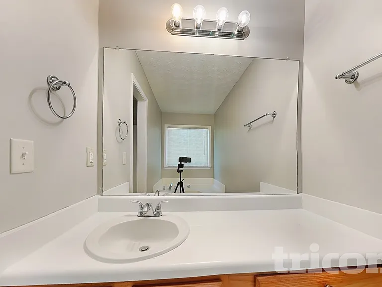 247 Stevenson Trl — Photo 8
