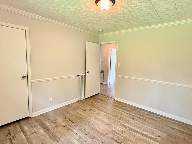 1908 Stevens Dr NE — Photo 16